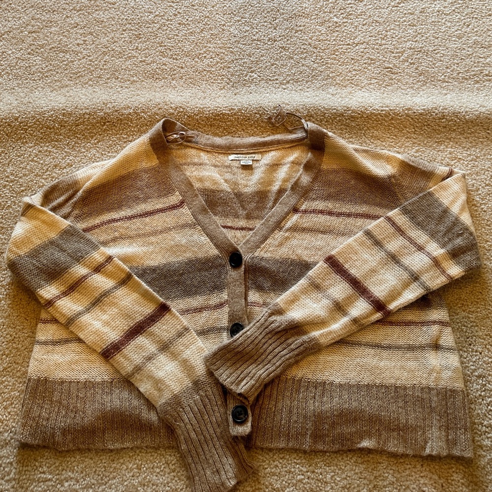 American Eagle Cropped Cardigan